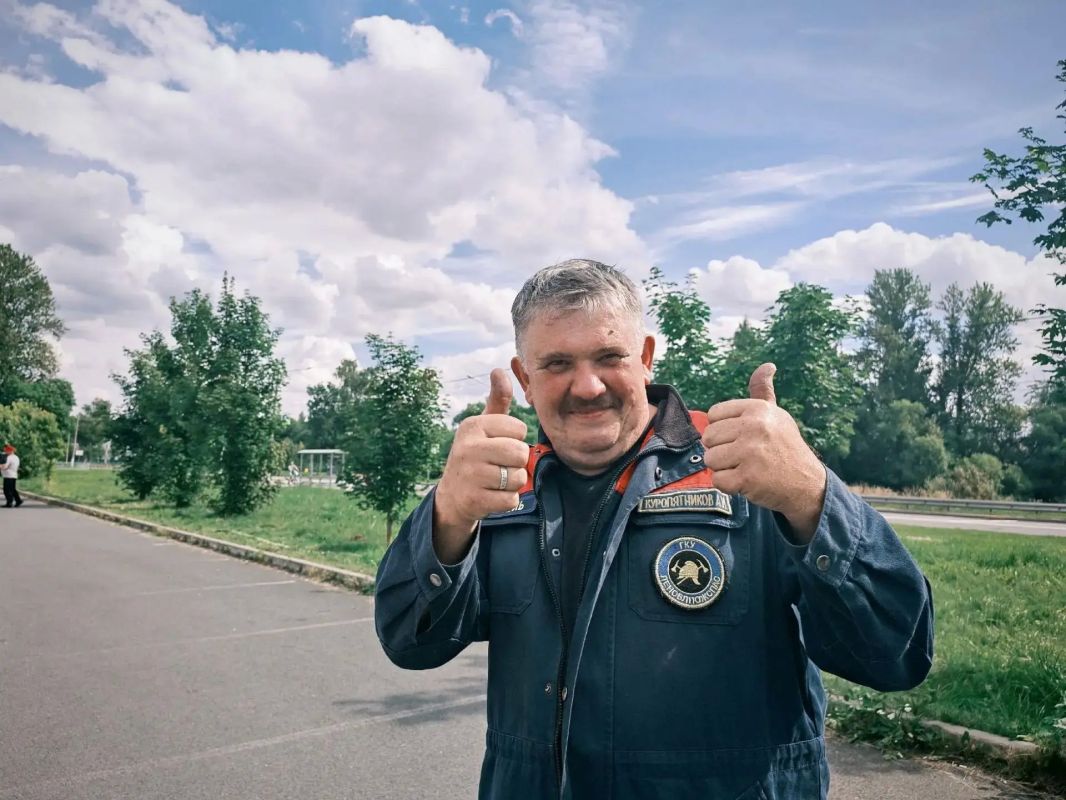 Победителем отборочного этапа соревнований по скоростному маневрированию на пожарных автомобилях «Трасса 01» стала команда 137-й пожарной части из Лужского района Победителем отборочного этапа соревнований по скоростному маневрированию на пожарных автомобилях «Трасса 01» стала команда 137-й пожарной части из Лужского района