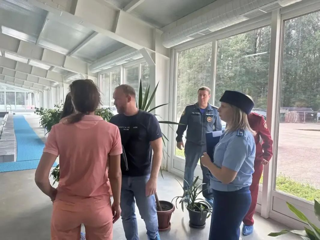 Выборгская городская прокуратура проводит проверку пансионата «Ольшаники» Выборгская городская прокуратура проводит проверку пансионата «Ольшаники»