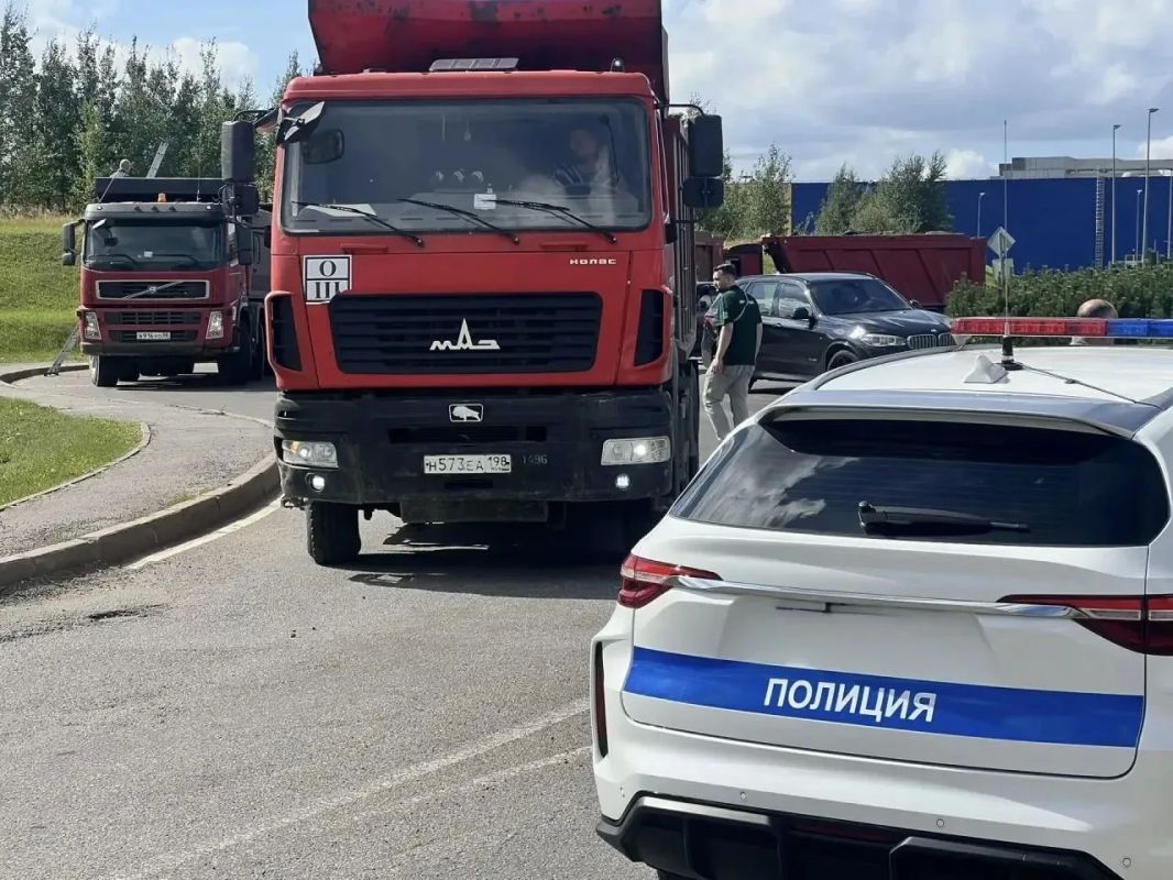 Одиннадцать административных постановлений вынесено по итогам рейда в районе деревни Порошкино Всеволожского района Ленобласти Одиннадцать административных постановлений вынесено по итогам рейда в районе деревни Порошкино Всеволожского района Ленобласти