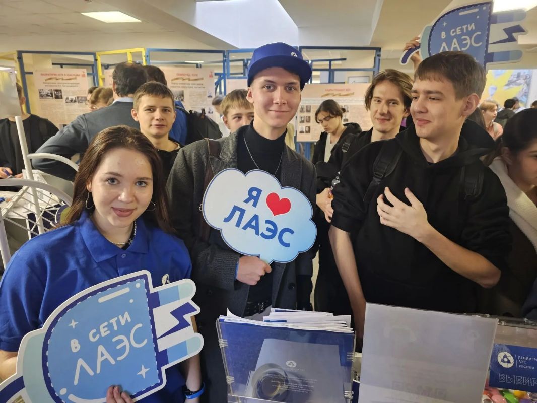 Александр Дрозденко: Ленинградская АЭС — одно из крупнейших предприятий региона и один из флагманов отечественной атомной энергетики Александр Дрозденко: Ленинградская АЭС — одно из крупнейших предприятий региона и один из флагманов отечественной атомной энергетики