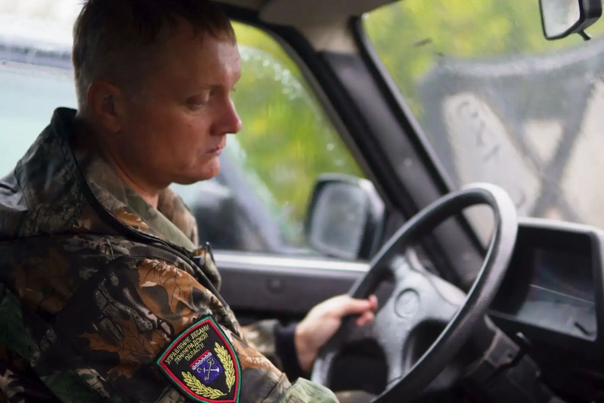 Восемь автомобилей LADA передали ремонтно-восстановительному батальону Восемь автомобилей LADA передали ремонтно-восстановительному батальону