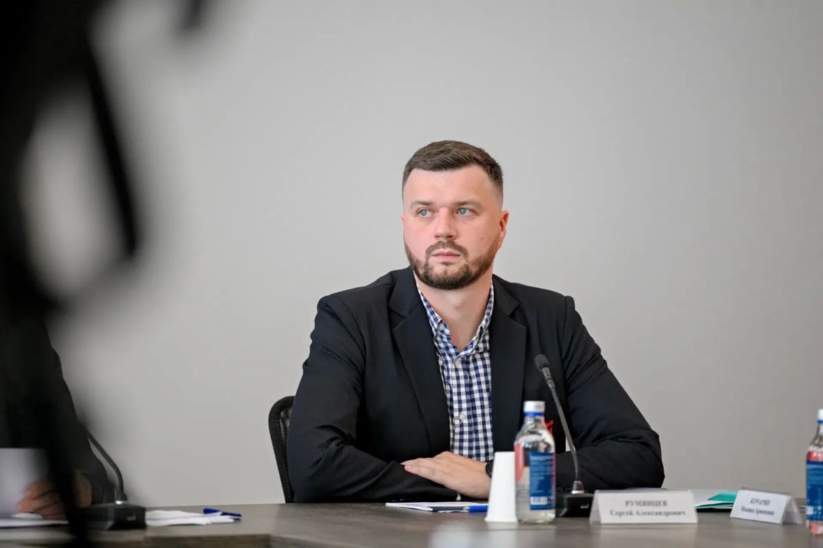 Более 60 победителей конкурсного отбора на проект «Университетские смены», десятки ребят, отправившихся во Всероссийские детские лагеря, участники финала «Зарницы 2.0» в каждой возрастной категории – это лишь малая часть... Более 60 победителей конкурсного отбора на проект «Университетские смены», десятки ребят, отправившихся во Всероссийские детские лагеря, участники финала «Зарницы 2.0» в каждой возрастной категории – это лишь малая часть...