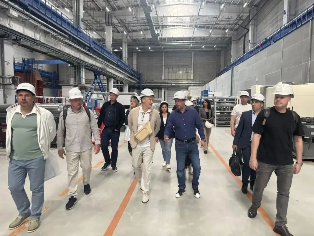 Центр кластерного развития организовал трехдневную бизнес-миссию на ведущие верфи и заводы Москвы и Московской области Центр кластерного развития организовал трехдневную бизнес-миссию на ведущие верфи и заводы Москвы и Московской области
