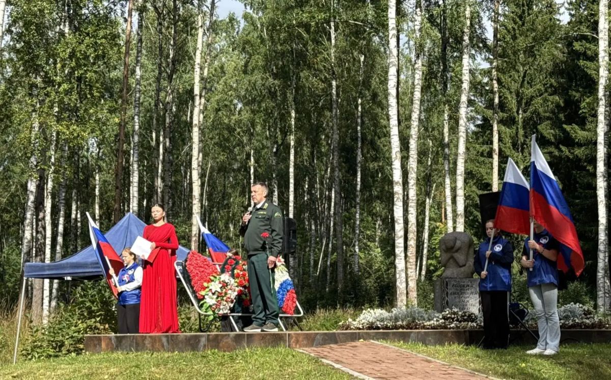 Память, которую хранят поколения: во Всеволожском районе почтили память девушек-лесорубов Память, которую хранят поколения: во Всеволожском районе почтили память девушек-лесорубов