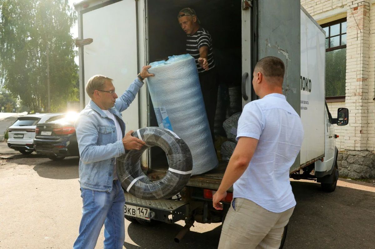 Жители Выборгского района продолжают поддерживать земляков в зоне СВО Жители Выборгского района продолжают поддерживать земляков в зоне СВО