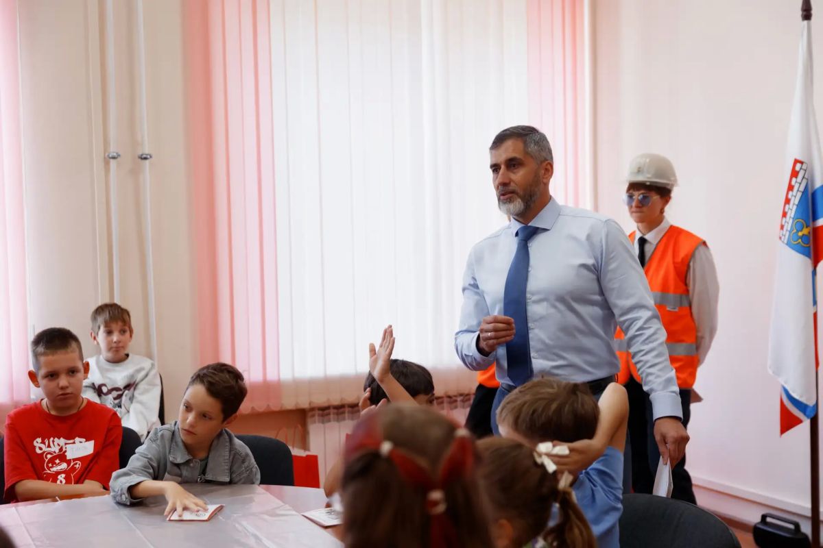 Леноблгосэкспертиза планирует включиться в образовательную программу строительных классов, которые с 1 сентября откроются в Янинском центре образования Леноблгосэкспертиза планирует включиться в образовательную программу строительных классов, которые с 1 сентября откроются в Янинском центре образования