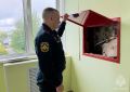 Профилактический визит. Старший инспектор ОНД и ПР Волховского района Ян Царегородцев провел профилактический визит с целью установления соблюдения норм в области пожарной безопасности на объект медицинской организации...