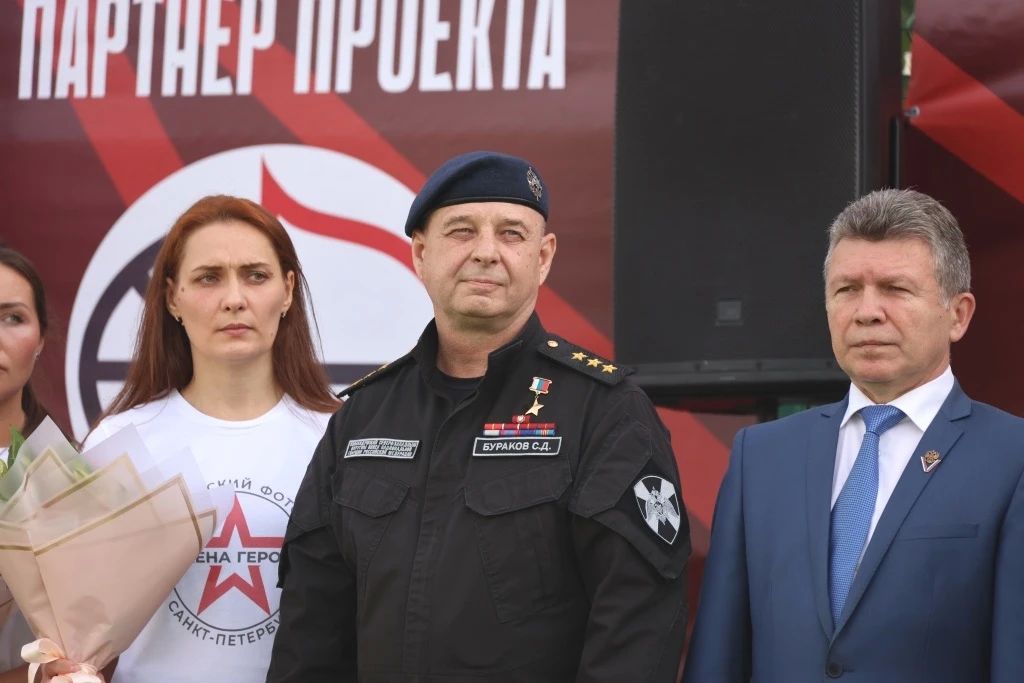 В Санкт-Петербурге прошел ежегодный VIII легкоатлетический Забег памяти Героев, организованный Главным управлением Росгвардии по Санкт-Петербургу и Ленинградской области, СОБР «Гранит» Росгвардии и командой Всероссийской... В Санкт-Петербурге прошел ежегодный VIII легкоатлетический Забег памяти Героев, организованный Главным управлением Росгвардии по Санкт-Петербургу и Ленинградской области, СОБР «Гранит» Росгвардии и командой Всероссийской...