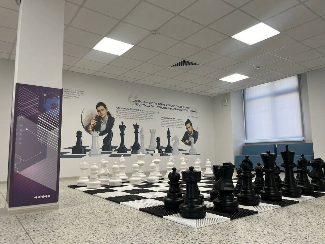 Новая школа открылась в Школьном переулке Кудрово Новая школа открылась в Школьном переулке Кудрово