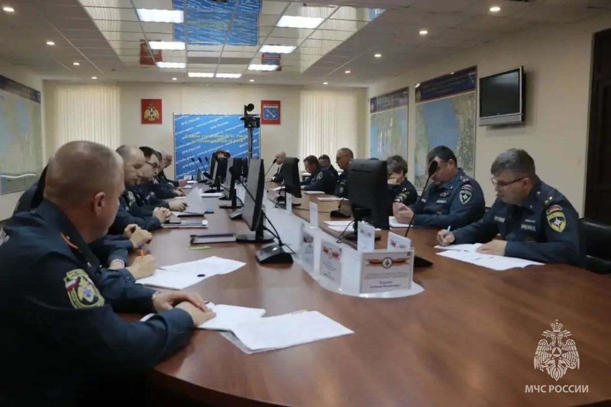 В преддверии выборов: в Главном управлении МЧС России по Ленинградской области прошла встреча с представителем избиркома региона В преддверии выборов: в Главном управлении МЧС России по Ленинградской области прошла встреча с представителем избиркома региона