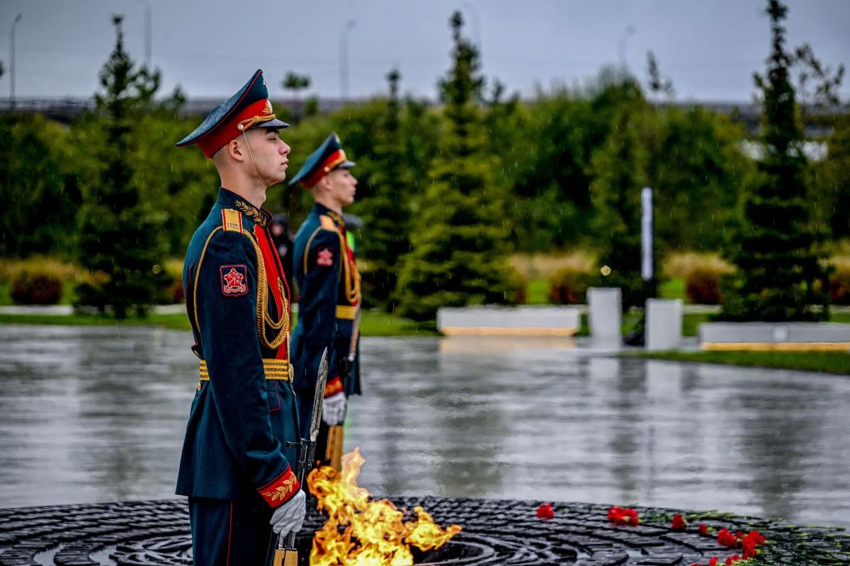 Александр Дрозденко: Программа для участников XXII заседания Совещания руководителей органов безопасности и разведывательных служб государств — участников СНГ, проходящего в Константиновском дворце, программа началась на... Александр Дрозденко: Программа для участников XXII заседания Совещания руководителей органов безопасности и разведывательных служб государств — участников СНГ, проходящего в Константиновском дворце, программа началась на...