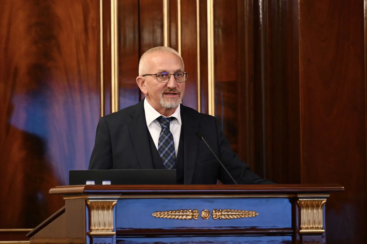 Александр Дрозденко: Спортивный врач — это не «кабинетная» специальность Александр Дрозденко: Спортивный врач — это не «кабинетная» специальность