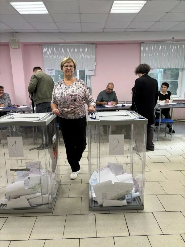 Сегодня начались выборы депутатов Государственной Думы и Законодательного собрания Ленинградской области Сегодня начались выборы депутатов Государственной Думы и Законодательного собрания Ленинградской области