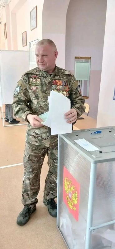 Свой голос на выборах в Государственную Думу отдают те, кто не словом, а делом доказал свою любовь к Отечеству Свой голос на выборах в Государственную Думу отдают те, кто не словом, а делом доказал свою любовь к Отечеству
