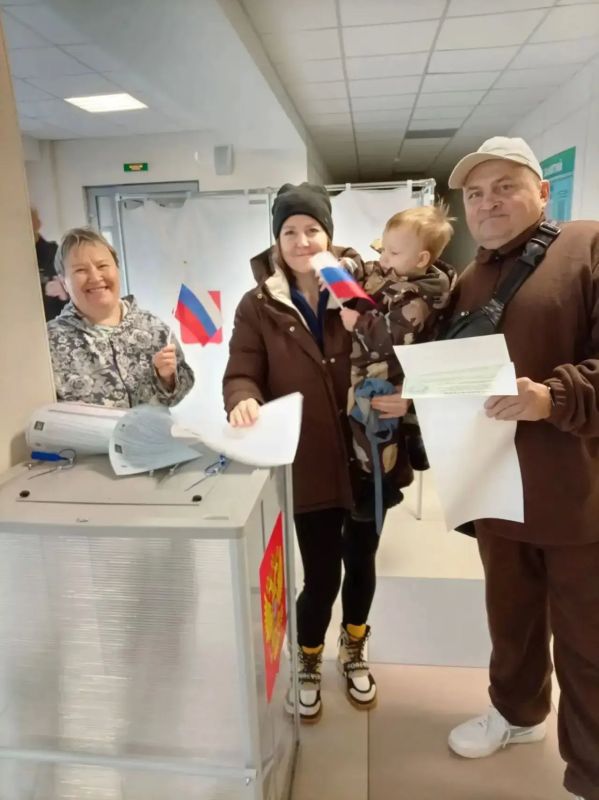 «На выборы всей семьёй» — такой конкурс проходит в Лужском районе «На выборы всей семьёй» — такой конкурс проходит в Лужском районе