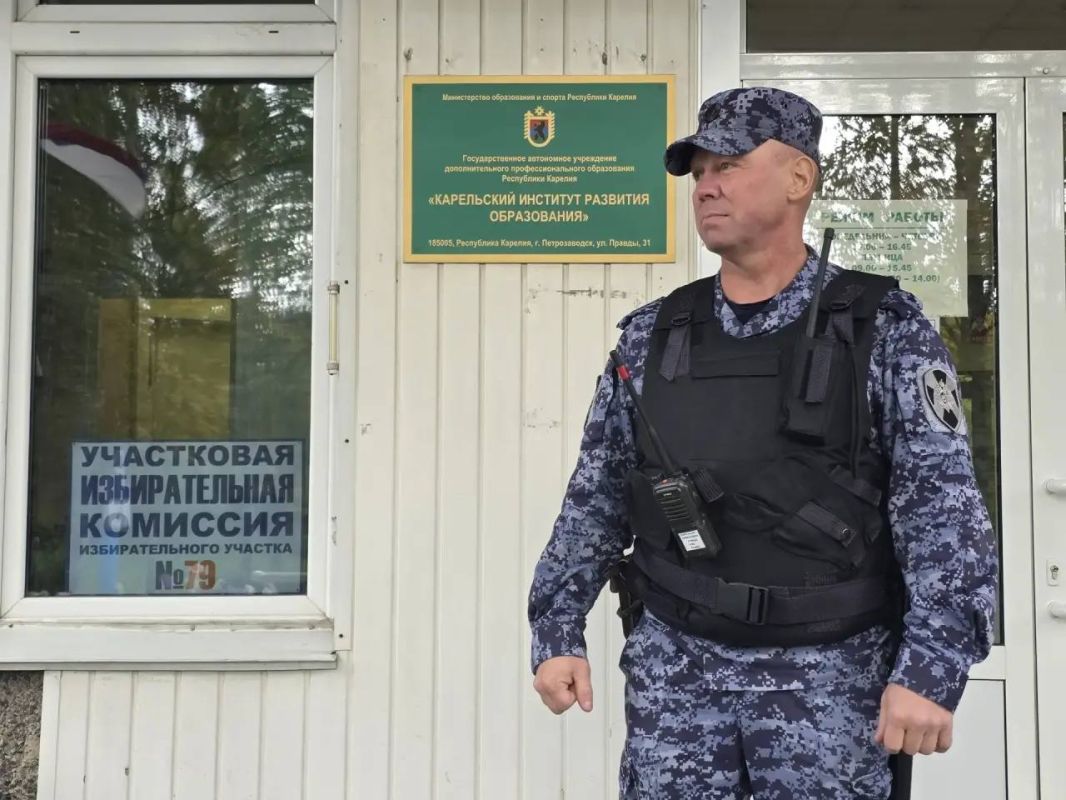 Военнослужащие и сотрудники воинских частей и территориальных управлений Северо-Западного округа Росгвардии обеспечили безопасность проведения единого дня голосования Военнослужащие и сотрудники воинских частей и территориальных управлений Северо-Западного округа Росгвардии обеспечили безопасность проведения единого дня голосования