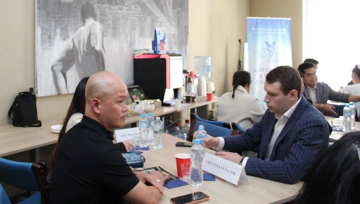 Чай, кофе, логистика и переработка сельхозпродукции — эти темы стали основой первой бизнес-миссии Вьетнама в Ленинградской области Чай, кофе, логистика и переработка сельхозпродукции — эти темы стали основой первой бизнес-миссии Вьетнама в Ленинградской области