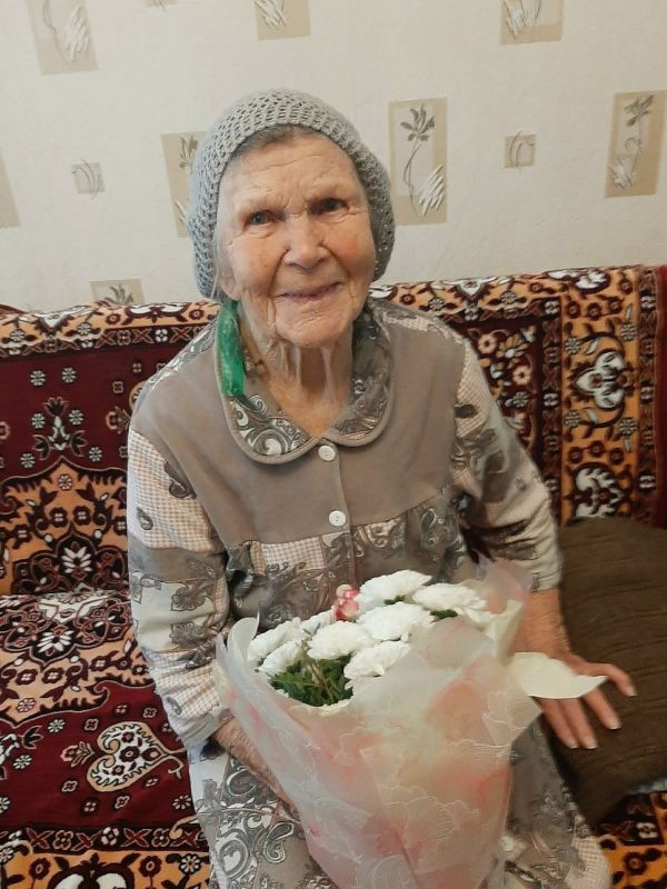 Жительница Бокситогорского района Надежда Елисеева отметила 95-летие