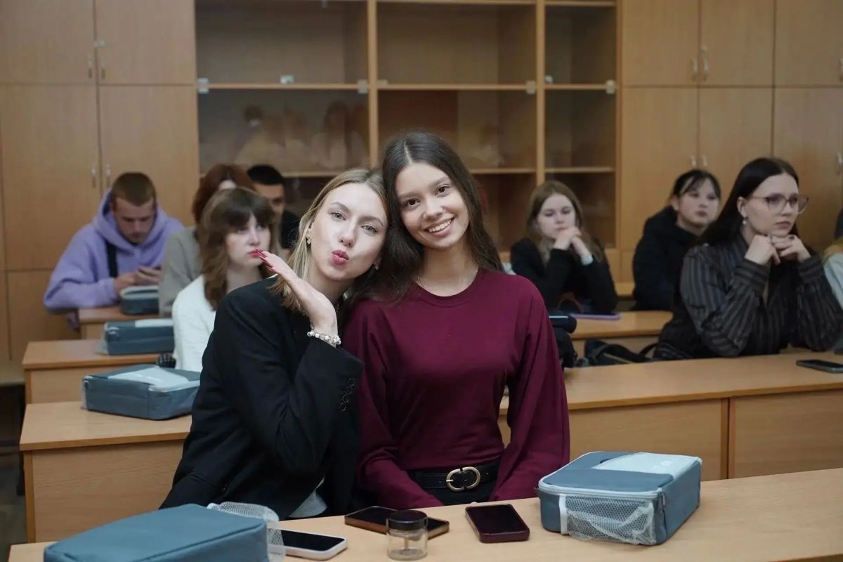 «Мы — будущее». В ЛГУ имени А.С.Пушкина прошел ежегодный студенческий форум «Мы — будущее». В ЛГУ имени А.С.Пушкина прошел ежегодный студенческий форум