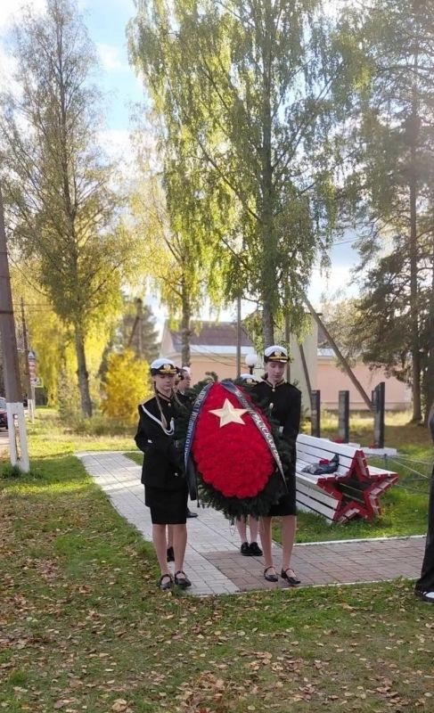 В Свирьстрое захоронили останки 63 бойцов Красной Армии В Свирьстрое захоронили останки 63 бойцов Красной Армии