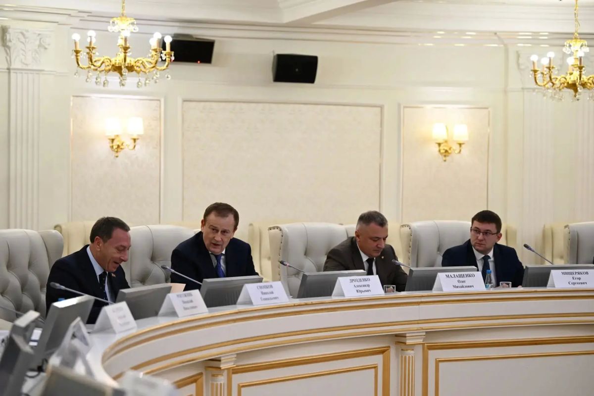 744,2 млн долларов достиг товарооборот Ленобласти и Беларуси за 1,5 года 744,2 млн долларов достиг товарооборот Ленобласти и Беларуси за 1,5 года
