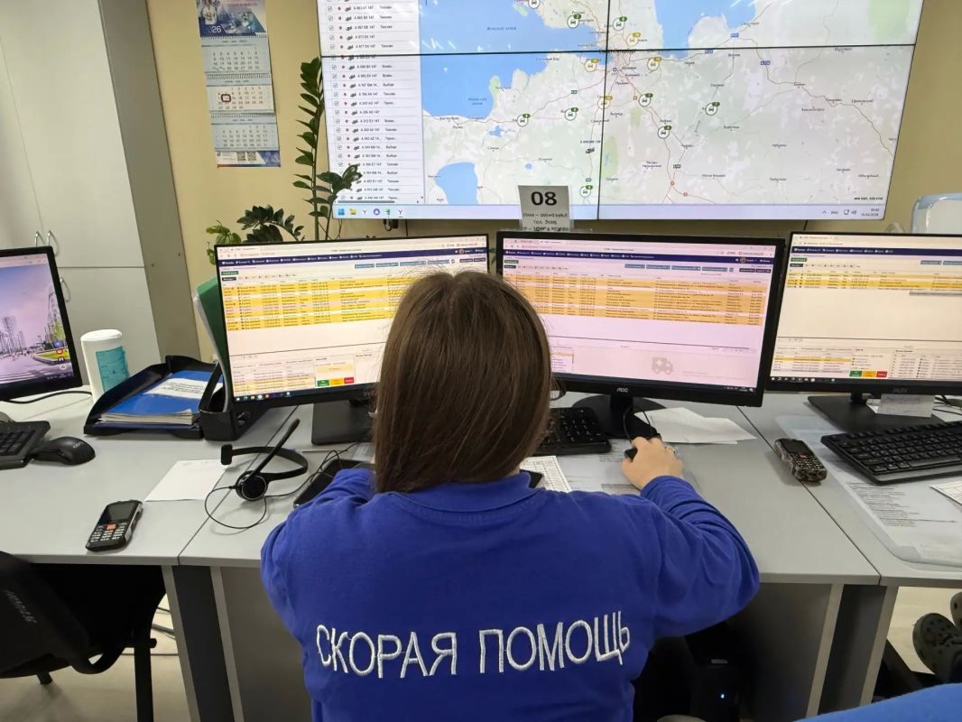 Диспетчер СМП из Ленобласти помогла найти потерявшегося в лесу