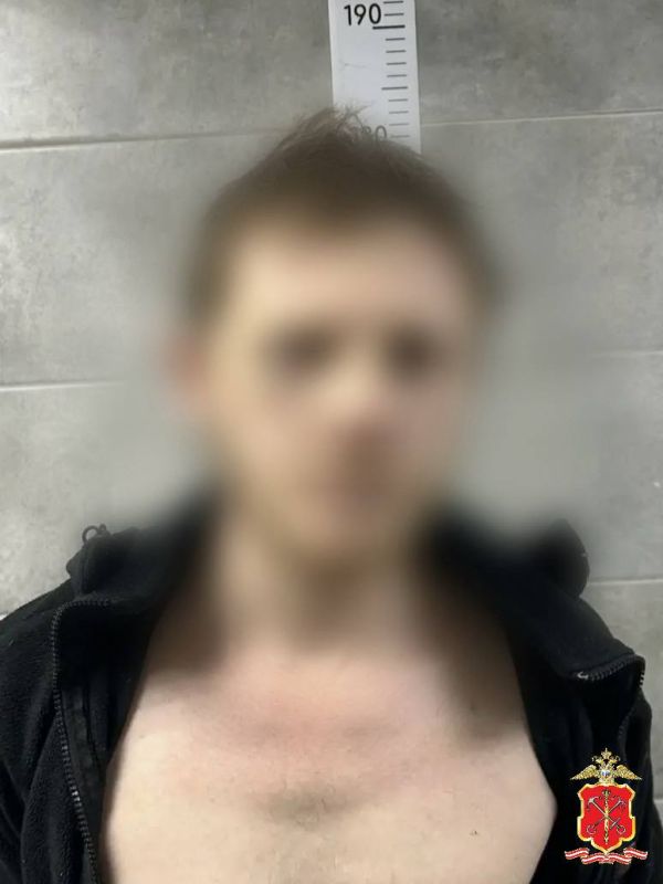 В Адмиралтейском районе задержан подозреваемый в стрельбе многоквартирного дома В Адмиралтейском районе задержан подозреваемый в стрельбе многоквартирного дома