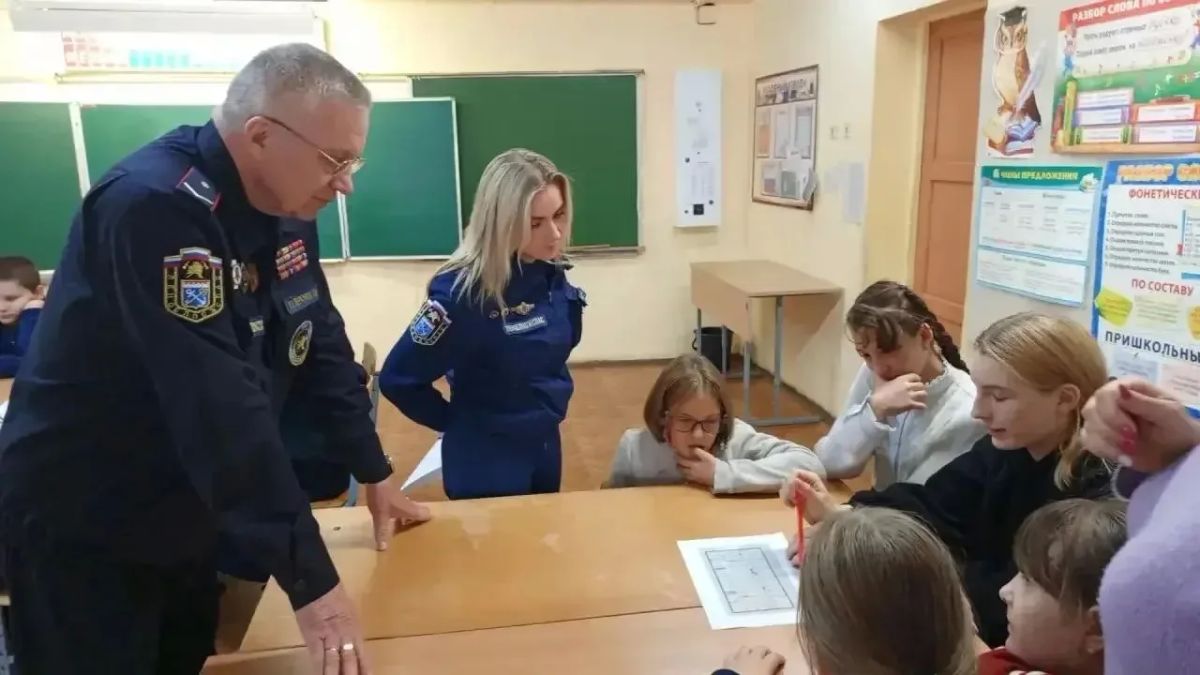Безопасность начинается с детства: итоги Месячника пожарной безопасности в Ленинградской области Безопасность начинается с детства: итоги Месячника пожарной безопасности в Ленинградской области