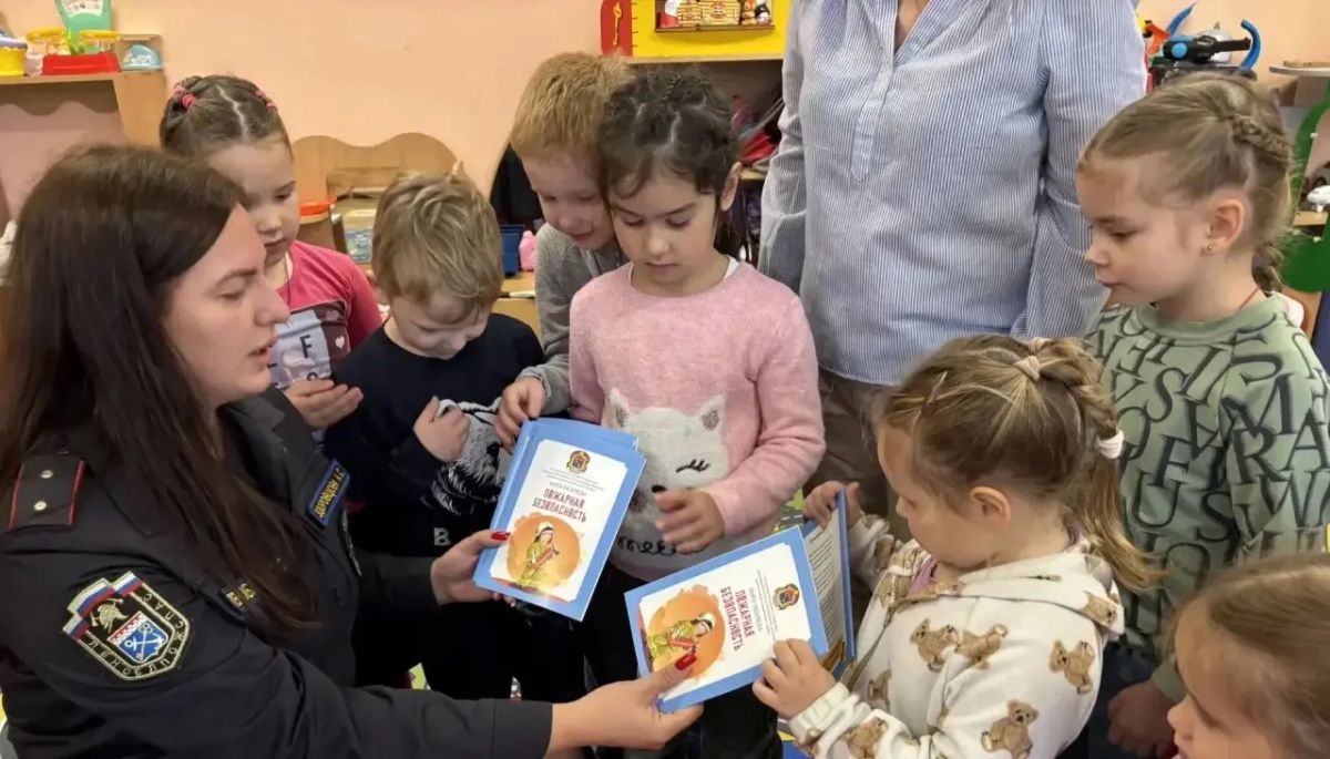 Безопасность начинается с детства: итоги Месячника пожарной безопасности в Ленинградской области Безопасность начинается с детства: итоги Месячника пожарной безопасности в Ленинградской области
