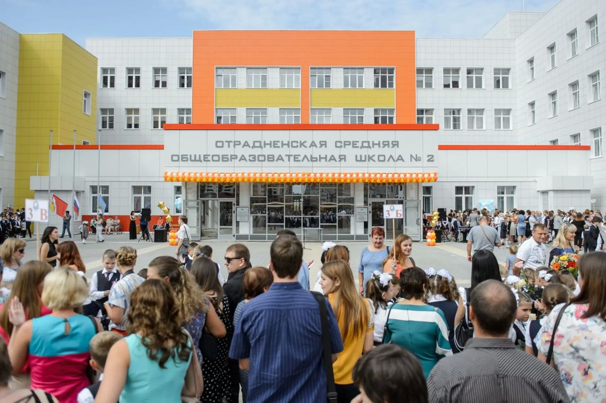 В Отрадном обновили канализационный коллектор и восстановили благоустройство на маршруте, по которому дети ходят в школу В Отрадном обновили канализационный коллектор и восстановили благоустройство на маршруте, по которому дети ходят в школу