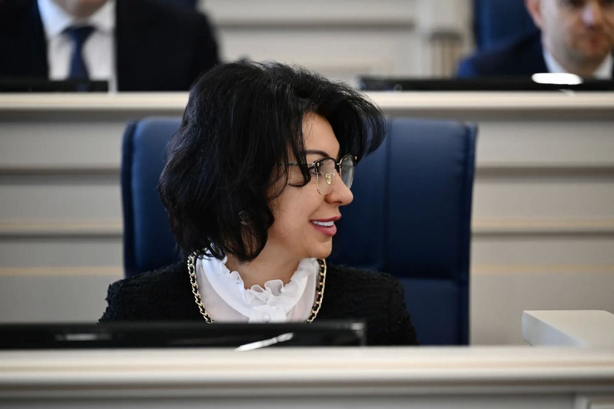 Александр Дрозденко: Принял участие в первом заседании Законодательного собрания Ленинградской области восьмого созыва Александр Дрозденко: Принял участие в первом заседании Законодательного собрания Ленинградской области восьмого созыва