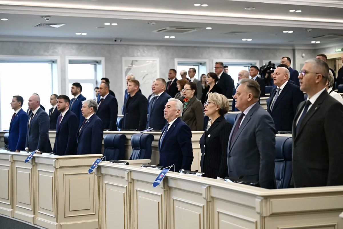 Александр Дрозденко: Принял участие в первом заседании Законодательного собрания Ленинградской области восьмого созыва Александр Дрозденко: Принял участие в первом заседании Законодательного собрания Ленинградской области восьмого созыва
