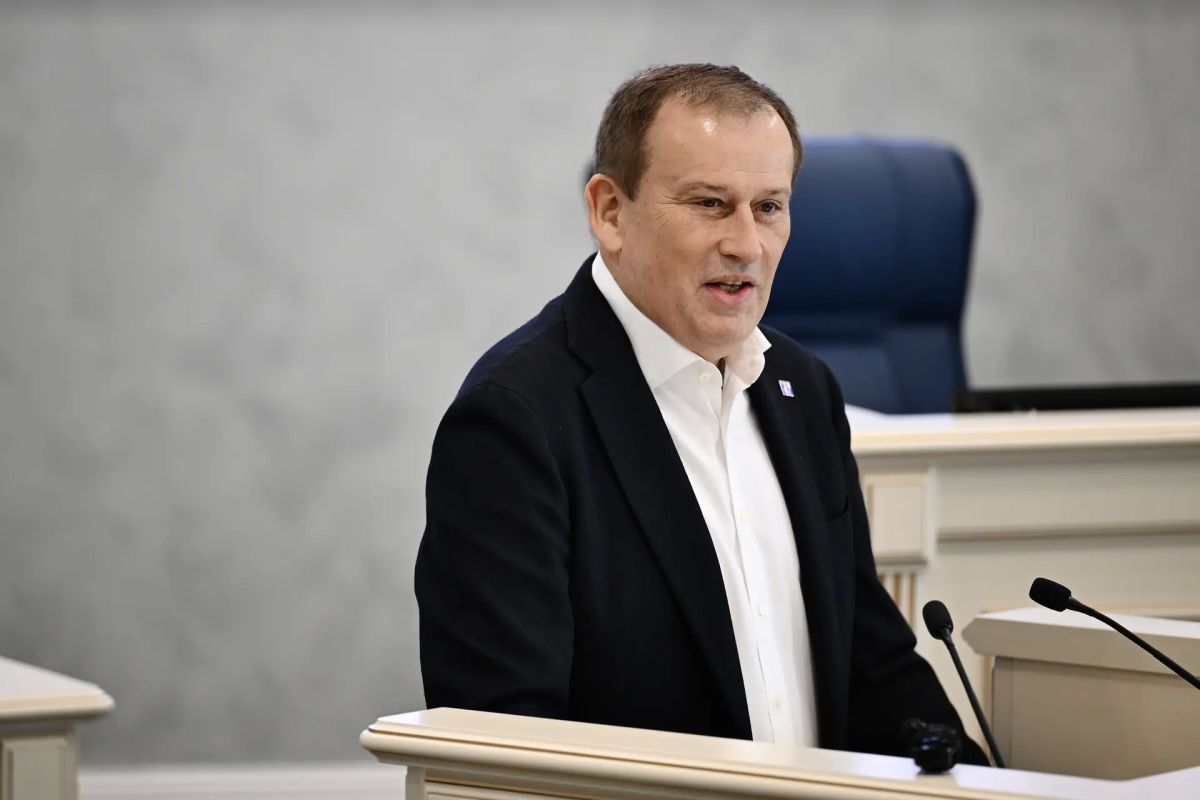 Александр Дрозденко: Принял участие в первом заседании Законодательного собрания Ленинградской области восьмого созыва Александр Дрозденко: Принял участие в первом заседании Законодательного собрания Ленинградской области восьмого созыва