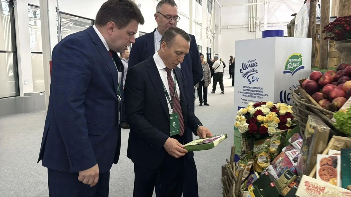 По поручению губернатора Ленинградской области Александра Дрозденко вице-губернатор Николай Циганов посетил главную аграрную выставку страны — «Золотая осень — 2026», которая проходит в Москве По поручению губернатора Ленинградской области Александра Дрозденко вице-губернатор Николай Циганов посетил главную аграрную выставку страны — «Золотая осень — 2026», которая проходит в Москве
