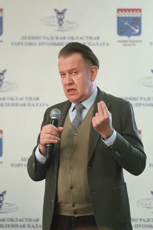 Стать волонтёром, рассказать о наставничестве для детей-сирот своим сотрудникам и начать дружить с НКО — такие идеи уже возникли у участников первой в Ленобласти ярмарки социальных проектов для бизнеса «Дружно Стать волонтёром, рассказать о наставничестве для детей-сирот своим сотрудникам и начать дружить с НКО — такие идеи уже возникли у участников первой в Ленобласти ярмарки социальных проектов для бизнеса «Дружно