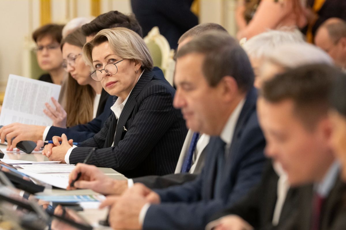 Рабочая группа ЗакСа единогласно выступила за полный запрет продажи вейпов в Петербурге Рабочая группа ЗакСа единогласно выступила за полный запрет продажи вейпов в Петербурге