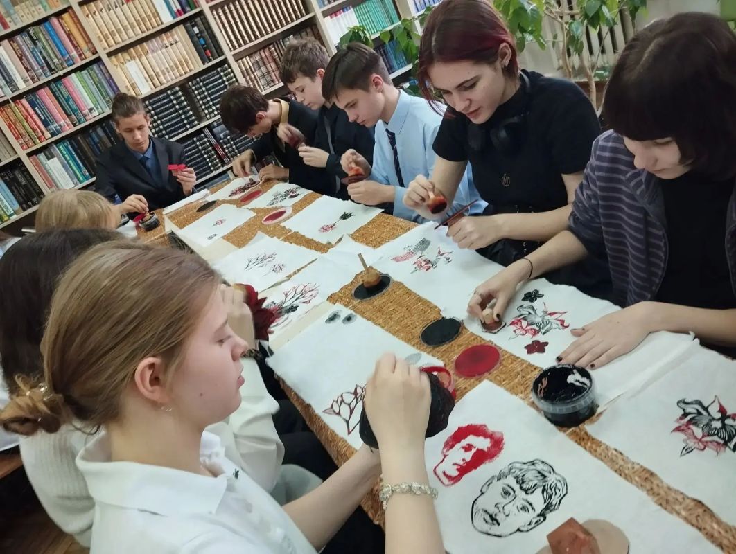 «Профессионалитет: ты в хорошей компании!» «Профессионалитет: ты в хорошей компании!»