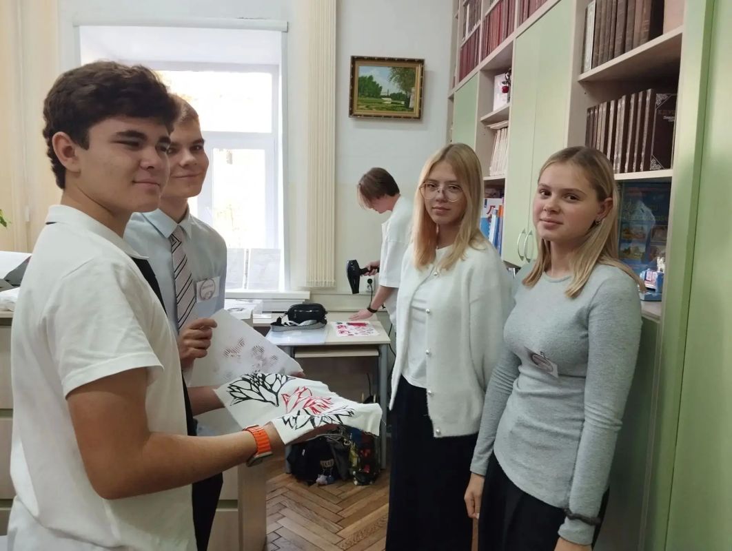 «Профессионалитет: ты в хорошей компании!» «Профессионалитет: ты в хорошей компании!»