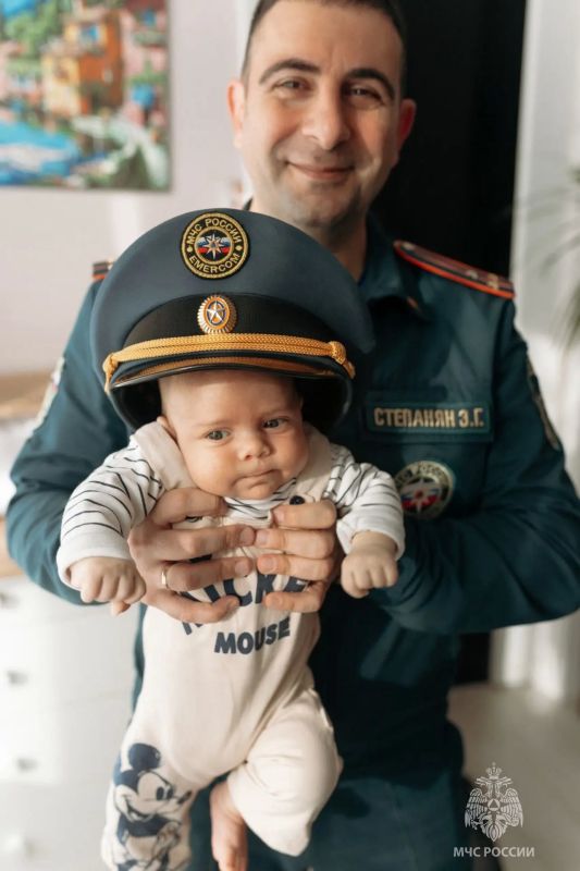 День отца — праздник, который напоминает нам быть папой — это не просто статус, а ежедневный труд, ответственность и огромная любовь
