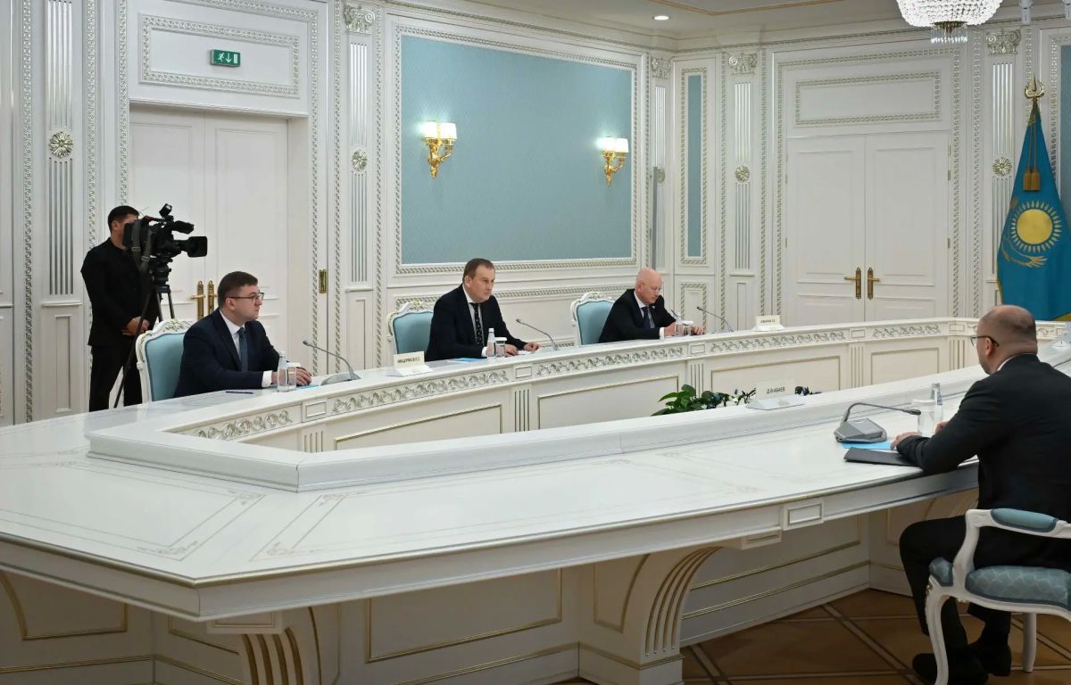 Александр Дрозденко: По приглашению Президента Казахстана и по поручению Правительства России, по согласованию с МИД нахожусь с коротким рабочим визитом в Республике Александр Дрозденко: По приглашению Президента Казахстана и по поручению Правительства России, по согласованию с МИД нахожусь с коротким рабочим визитом в Республике