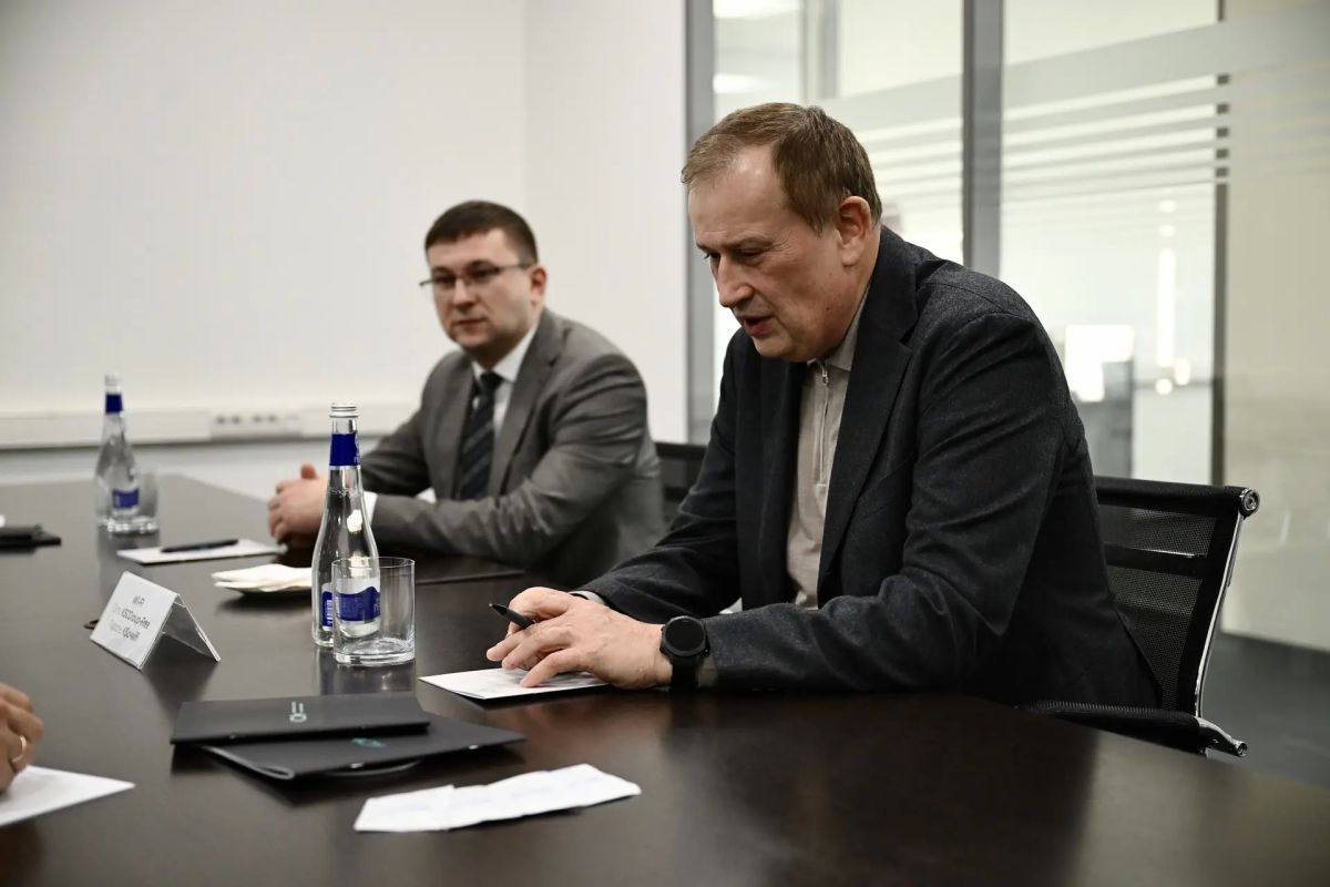 Александр Дрозденко: Вместе с министром промышленности и торговли России Антоном Алихановым провели рабочую встречу Александр Дрозденко: Вместе с министром промышленности и торговли России Антоном Алихановым провели рабочую встречу