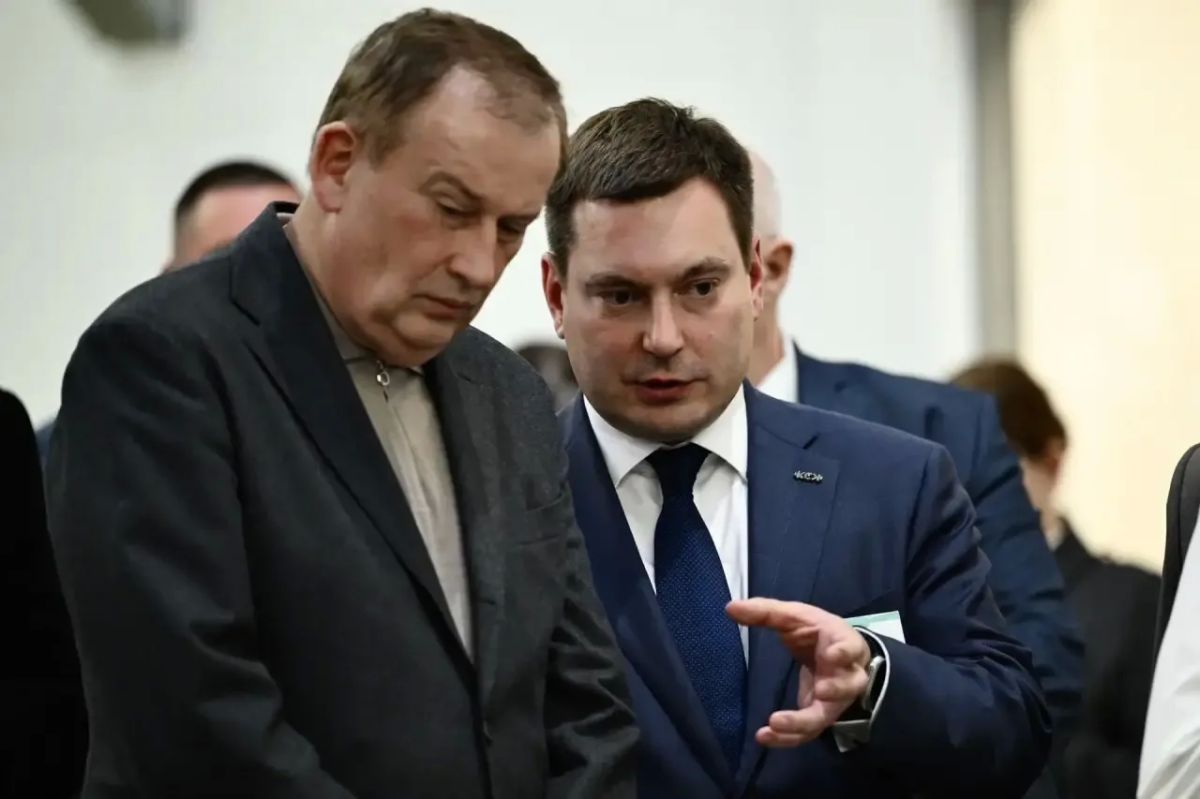 Александр Дрозденко: Вместе с министром промышленности и торговли России Антоном Алихановым посетили площадку «КСК Тормозные системы», входящей в группу компаний «Ключевые системы и компоненты», во Всеволожском районе Александр Дрозденко: Вместе с министром промышленности и торговли России Антоном Алихановым посетили площадку «КСК Тормозные системы», входящей в группу компаний «Ключевые системы и компоненты», во Всеволожском районе