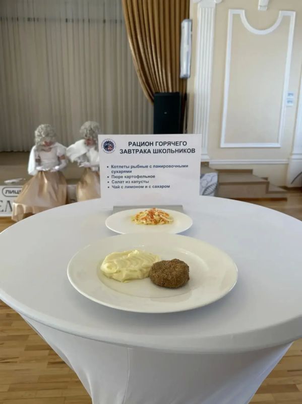 Котлетки с макарошками? Нет, с пюрешкой! Повар из Всеволожской школы №4 Татьяна Вихренко стала «Лучшим школьным поваром — 2026» Котлетки с макарошками? Нет, с пюрешкой! Повар из Всеволожской школы №4 Татьяна Вихренко стала «Лучшим школьным поваром — 2026»