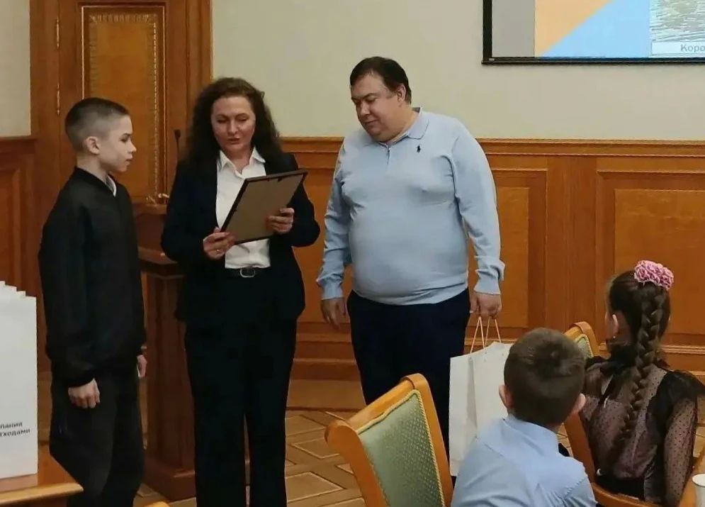 Юный художник из Тихвина Андрей Королёв победил в конкурсе рисунков «Экологичный отдых в местах Ленинградской области» Юный художник из Тихвина Андрей Королёв победил в конкурсе рисунков «Экологичный отдых в местах Ленинградской области»